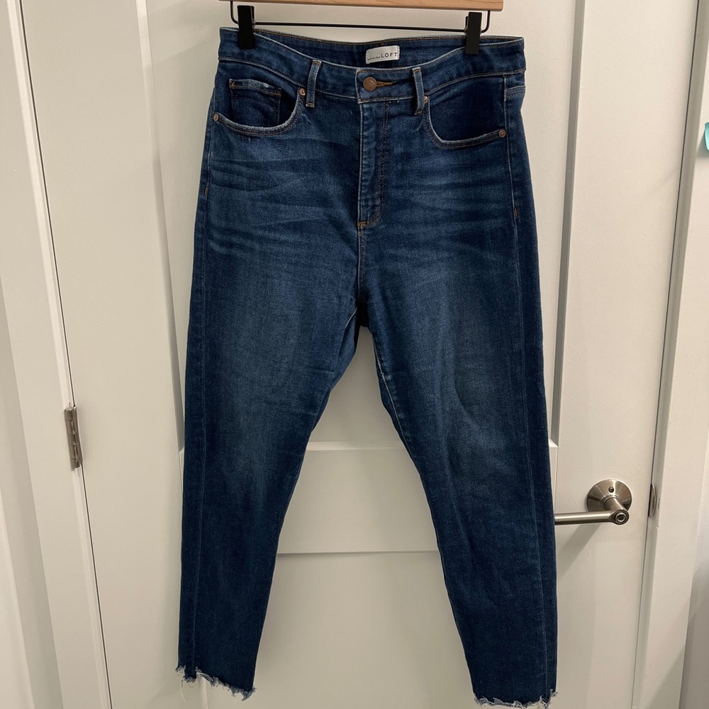 LOFT Women's Blue Skinny Jeans with Raw Hem size 30